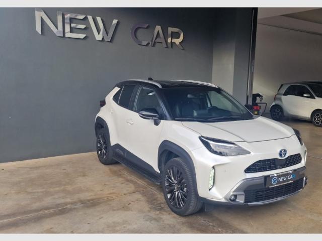 Auto - Toyota yaris cross 1.5 hyb 5p. e-cvt awd lounge