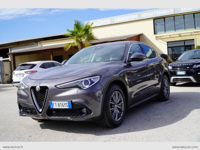 Auto - Alfa romeo stelvio 2.2 t.diesel 190cv at8 exec.