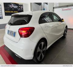 Auto - Mercedes-benz a 180 d executive