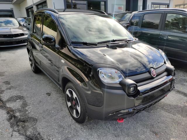 Auto - Fiat panda 1.0 firefly s&s hybrid cross