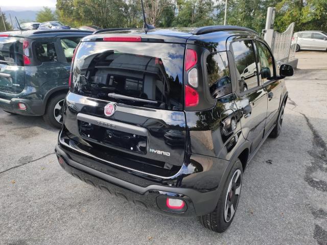 Auto - Fiat panda 1.0 firefly s&s hybrid cross