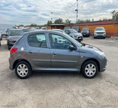 Auto - Peugeot 206 plus trendy 1.1 60cv