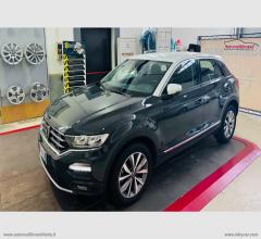 Auto - Volkswagen t-roc 1.0 tsi style 110cv