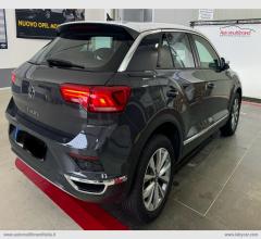 Auto - Volkswagen t-roc 1.0 tsi style 110cv