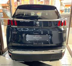 Auto - Peugeot 3008 bluehdi 120 s&s eat6 gt line