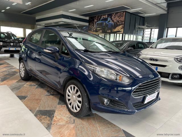 Auto - Ford fiesta 1.4 5p. bz.- gpl business