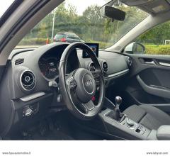 Auto - Audi a3 sportback 1.6tdi sport