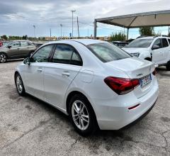 Auto - Mercedes-benz a 180 d automatic advanced sport sedan