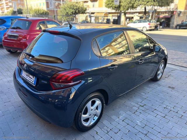 Auto - Peugeot 208 puretech 68 5p. active