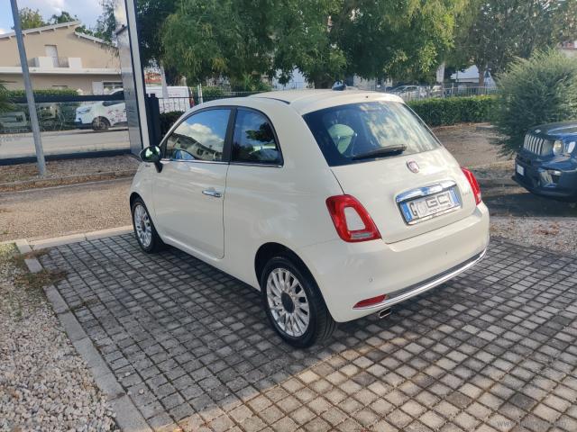 Auto - Fiat 500 1.0 hybrid dolcevita