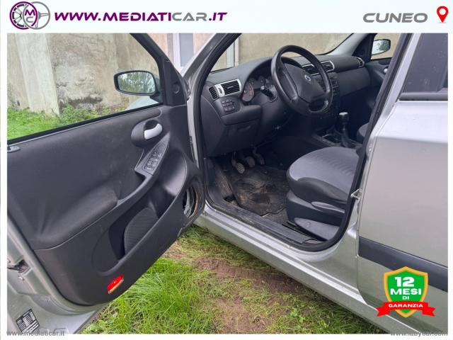 Auto - Fiat stilo 1.9 mjt 120 cv 3p. feel