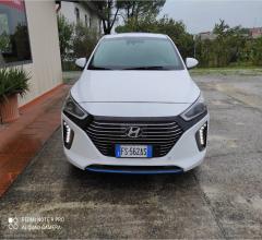 Auto - Hyundai ioniq 1.6 hybrid dct style