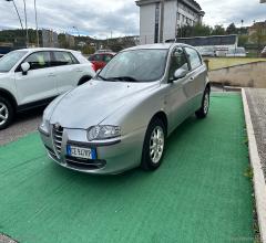 Auto - Alfa romeo 147 1.9 jtd 115cv 5p. distinctive