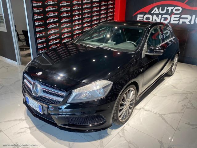 Auto - Mercedes-benz a 200 d premium