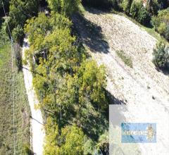 Appartamenti in Vendita - Terreno agricolo in vendita a corridonia periferia