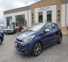 Auto - Peugeot 208 bluehdi 75 5p. allure