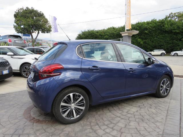 Auto - Peugeot 208 bluehdi 75 5p. allure