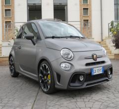 Auto - Abarth 595 1.4 turbo t-jet 180 cv competizione