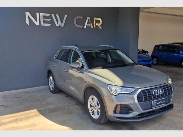 Auto - Audi q3 35 tdi s tronic business