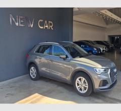 Auto - Audi q3 35 tdi s tronic business