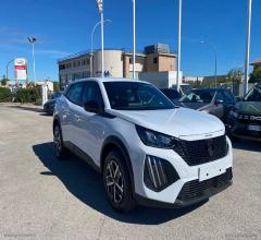 Auto - Peugeot 2008 puretech 100 s&s active