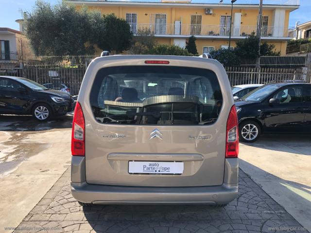 Auto - Citroen berlingo 1.6 90 multispace