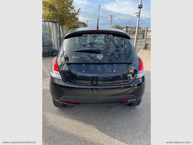 Auto - Lancia ypsilon 1.2 69 cv 5p. s&s platinum