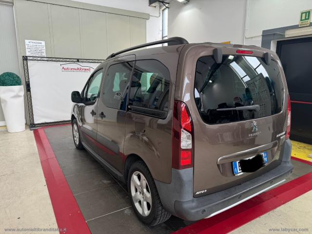 Auto - Peugeot partner tepee 1.6 e-hdi 92 outdoor