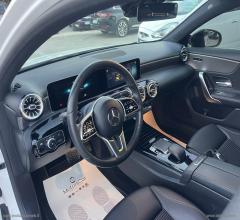 Auto - Mercedes-benz a 200 d automatic premium