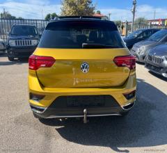 Auto - Volkswagen t-roc 1.6 tdi scr advanced bluemot.tech.