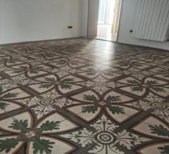 Appartamenti in Vendita - Casa indipendente in vendita a modugno zona centrale