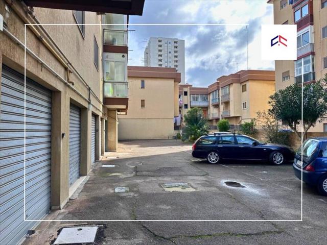 Appartamenti in Vendita - Box auto in vendita a taranto ad.ze viale magna grecia