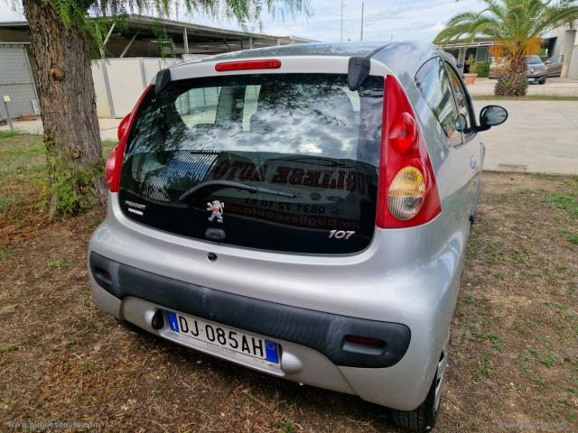 Auto - Peugeot 107 1.0 68 cv 3p. plaisir 2tronic