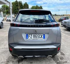 Auto - Peugeot 2008 puretech 130 s&s allure