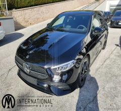 Auto - Mercedes-benz a 200 d automatic premium amg line