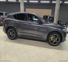 Auto - Alfa romeo stelvio 2.2 t.diesel 210cv at8 q4 veloce