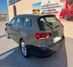 Auto - Volkswagen passat var. 1.6 tdi dsg business bmt