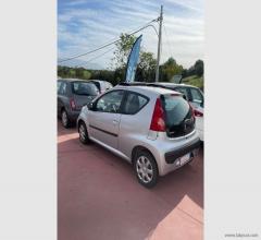 Auto - Peugeot 107 1.0 68 cv 3p. desir