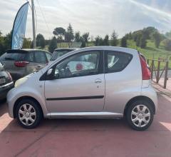 Auto - Peugeot 107 1.0 68 cv 3p. desir