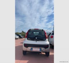 Auto - Peugeot 107 1.0 68 cv 3p. desir