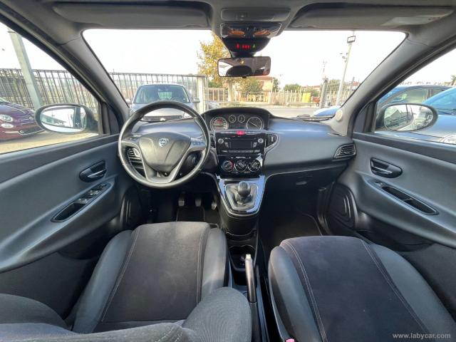 Auto - Lancia ypsilon 1.3 mjt 95 cv 5p. s&s platinum