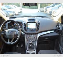 Auto - Ford kuga 1.5 tdci 120 cv s&s 2wd st-line