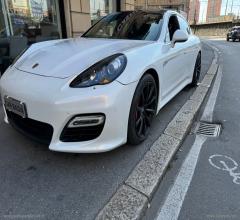 Auto - Porsche panamera 3.0 diesel platinum edition