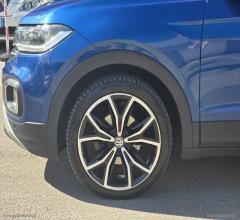 Auto - Volkswagen t-cross 1.0 tsi 115cv first edition