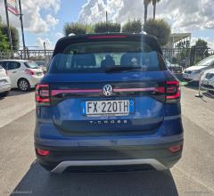 Auto - Volkswagen t-cross 1.0 tsi 115cv first edition