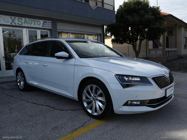 Auto - Skoda superb 2.0 tdi dsg wagon ambition