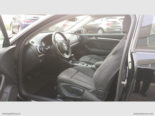 Auto - Audi a3 1.6 tdi 105 cv young