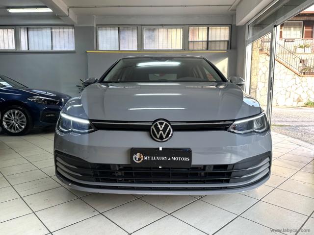 Auto - Volkswagen golf 8 1.5 etsi 150 cv evo dsg life