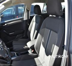 Auto - Volkswagen t-roc 1.5 tsi act dsg style bmt