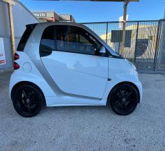 Auto - Smart fortwo 800 40 kw coupÃ© pulse cdi